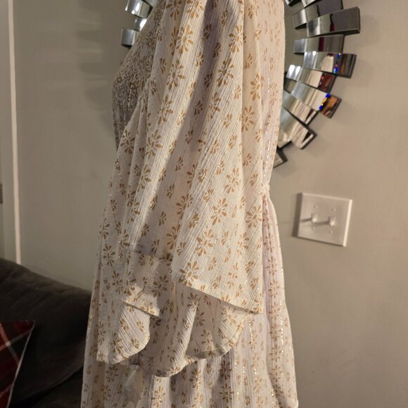 Jessica Simpson Boho Glow Maternity Blouse - Picture 5 of 5